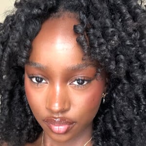 Ibukun Headshot 6 of 7