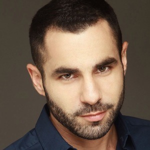 Idan Matalon Headshot 10 of 10