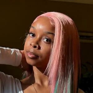 iiiamknearmani Headshot 2 of 4