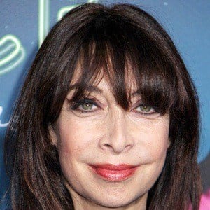 Illeana Douglas - Age, Family, Bio | Famous Birthdays