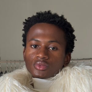 imjuhm Headshot 4 of 4