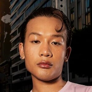 imonaugust Headshot 2 of 6