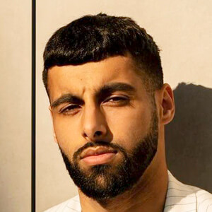 Indi Singh Headshot 4 of 13