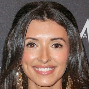 India De Beaufort Headshot 2 of 2