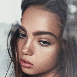 Inka Williams Headshot 8 of 10