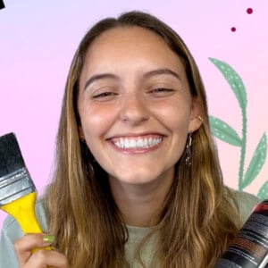 Isa Petrolio Headshot 2 of 3