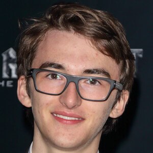 Isaac Hempstead-Wright Headshot 10 of 10