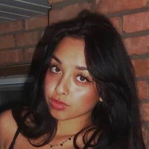 Isabel Devera Headshot 4 of 5