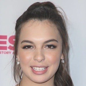 Isabella Gómez - Age, Family, Bio | Famous Birthdays