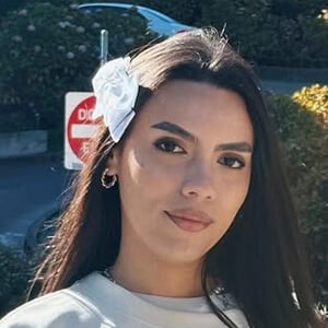 Isabella Valentina Headshot 2 of 6
