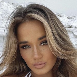 Isabelle Clarke Headshot