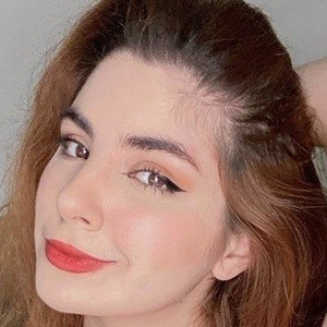 Isadora Basile Headshot 9 of 10
