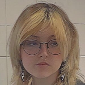 itsqwertyluv at age 18