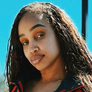 itzsheera Headshot 6 of 6