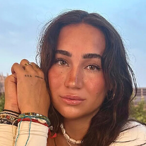 itzverity Headshot 3 of 6