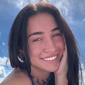 itzverity Headshot 6 of 6