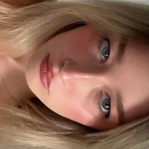 Izabella Middleton Headshot 2 of 4