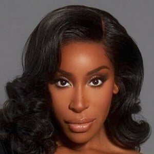 Jackie Aina at age 32