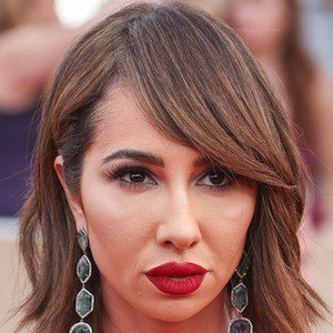 Jackie Cruz Headshot 6 of 10