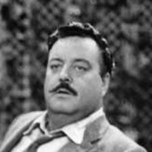 Jackie Gleason Headshot 4 of 10