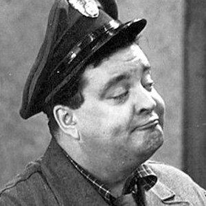 jackie-gleason-4.jpg