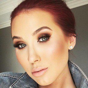 Jaclyn Hill Headshot 9 of 10