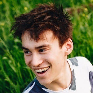 Jacob Collier Headshot 6 of 8