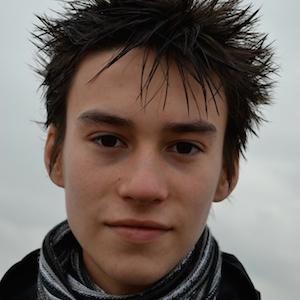 Jacob Collier Headshot 8 of 8