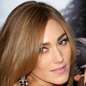 Jacqui Ainsley - Bio, Family, Trivia | Famous Birthdays