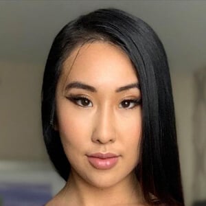 jadakoi Headshot 2 of 6