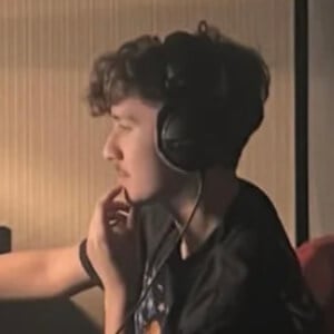 Jaden Salads Headshot 2 of 3