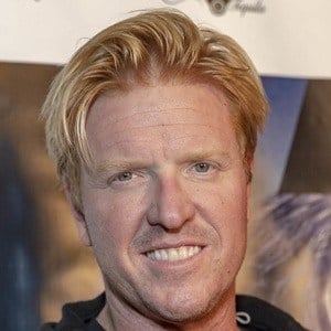 Jake Busey Headshot 6 of 10