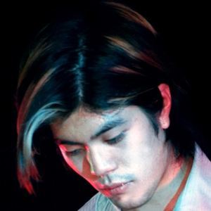 James Iha - Bio, Family, Trivia | Famous Birthdays