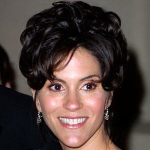 Jami Gertz at age 37