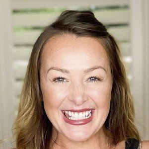 Jamie Hehner Headshot 8 of 10