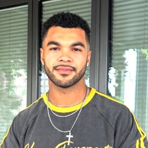 Jamie Rhodes Headshot 5 of 6