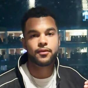 Jamie Rhodes Headshot 6 of 6