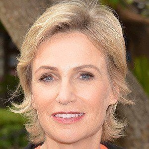 Jane Lynch Headshot 3 of 10