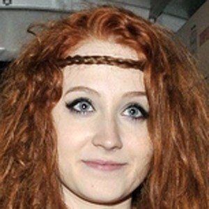Janet Devlin at age 16