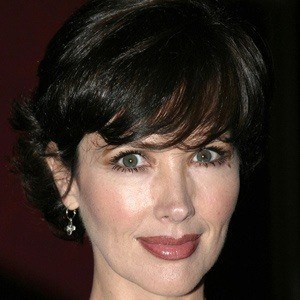 Janine Turner - Bio, Family, Trivia | Famous Birthdays