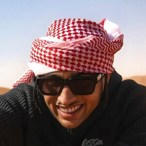 Jarren Barboza Headshot 4 of 6