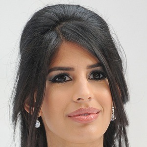 Jasmin Walia Headshot 8 of 10