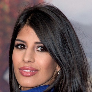 Jasmin Walia Headshot 9 of 10