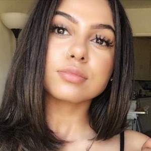 Jasmine Gonzalez (YouTube Star) - Age, Family, Bio | Famous Birthdays