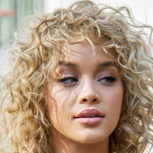 Jasmine Sanders Headshot 8 of 9