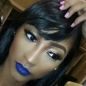 Jasmine Bleu Headshot 8 of 10