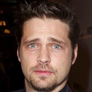 Jason Priestley Headshot 7 of 8