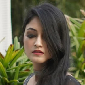 Jaspreet Kaur Headshot 3 of 5