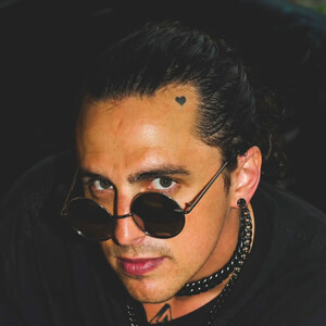 Jay Vinchi Headshot 13 of 13
