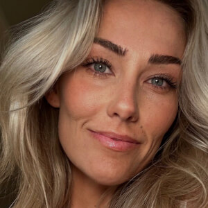 Jayci Underwood Headshot 3 of 3